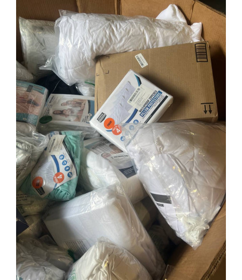 1 Pallet - 21 Pcs - Mattresses, Office, Microwaves, TV Stands, Wall Mounts & Entertainment Centers - Visually inspected, Good/Functional