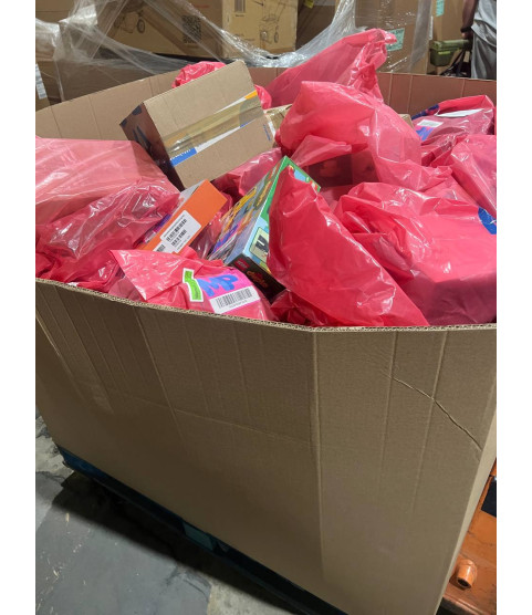 Truckload – 23 Pallets – 1111 Units - Rugs & General merchandise - Brand New – MSRP $302195